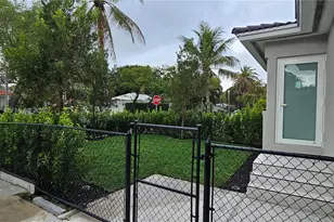 2365 SW 21st Ave, Miami, FL 33145 - Photo 9