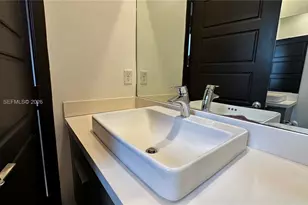 9155 NW 161st St, Miami Lakes, FL 33018 - Photo 35