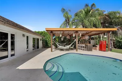 12203 Melissa Way, Cooper City, FL 33026 - Photo 17