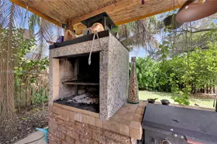 12203 Melissa Way, Cooper City, FL 33026 - Photo 29