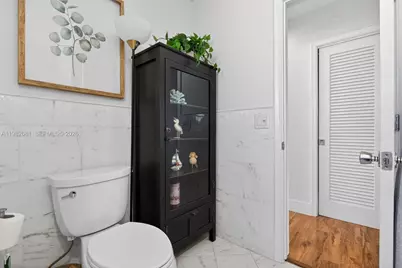 2136 NE 56th Pl, Fort Lauderdale, FL 33308 - Photo 23