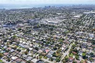 1524 NE 31st Ct, Pompano Beach, FL 33064 - Photo 31