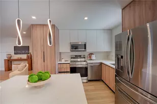 1524 NE 31st Ct, Pompano Beach, FL 33064 - Photo 9