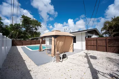 1524 NE 31st Ct, Pompano Beach, FL 33064 - Photo 25