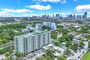 816 NW 11th St, Miami, FL 33136 - Photo 37