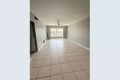 2261 NE 67th St #1823, Fort Lauderdale, FL 33308 - Photo 7