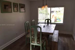 8421 SW 28th St, Davie, FL 33328 - Photo 9