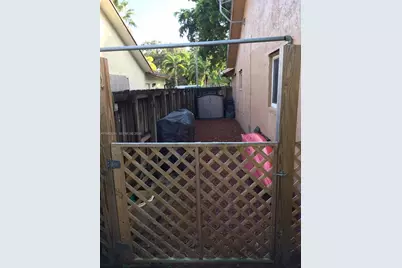 8421 SW 28th St #0, Davie, FL 33328 - Photo 21