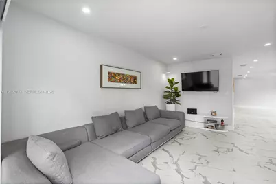 800 NW 133rd Ave, Miami, FL 33182 - Photo 33
