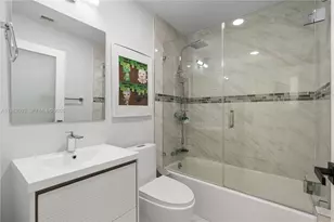 800 NW 133rd Ave, Miami, FL 33182 - Photo 59