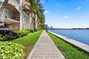 17125 N Bay Rd, Sunny Isles Beach, FL 33160 - Photo 7