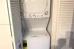 10073 SW 77th Ct, Miami, FL 33156 - Photo 7