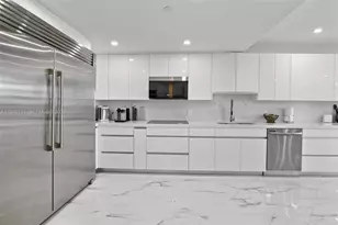 4000 Island Blvd, Aventura, FL 33160 - Photo 19