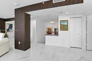 4000 Island Blvd, Aventura, FL 33160 - Photo 11