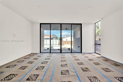 1501 SW 21st St, Miami, FL 33145 - Photo 9
