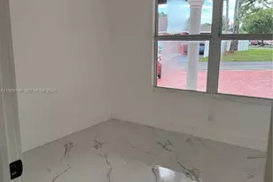 20819 NW 41st Avenue Rd, Miami Gardens, FL 33055 - Photo 11