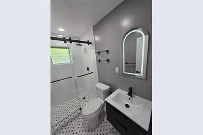 411 SE 3rd Ave #3, Hallandale Beach, FL 33009 - Photo 9