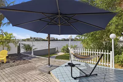 2425 Raleigh St, Hollywood, FL 33020 - Photo 33
