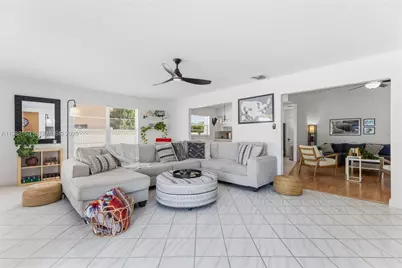 2425 Raleigh St, Hollywood, FL 33020 - Photo 17