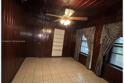622 NW 7th Ave, Homestead, FL 33030 - Photo 11