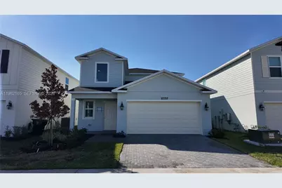 10722 Moon Rise Ln #10722, Port Saint Lucie, FL 34987 - Photo 5