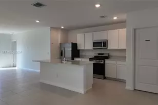 10722 Moon Rise Ln, Port Saint Lucie, FL 34987 - Photo 13