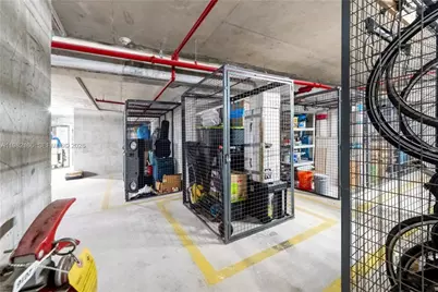 90 SW 3rd St #2116, Miami, FL 33130 - Photo 19