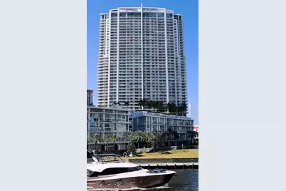 90 SW 3rd St #2116, Miami, FL 33130 - Photo 21