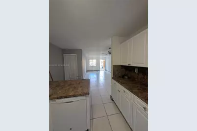 2485 W 76th St #109, Hialeah, FL 33016 - Photo 9