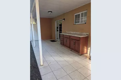 2485 W 76th St #109, Hialeah, FL 33016 - Photo 3