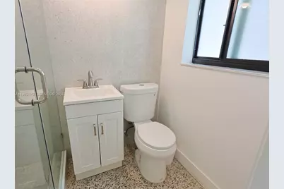 9460 Martinique Dr, Cutler Bay, FL 33189 - Photo 25