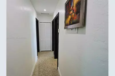 9460 Martinique Dr, Cutler Bay, FL 33189 - Photo 15