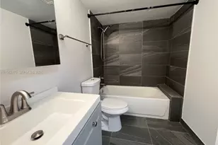 21133 SW 85th Ave, Cutler Bay, FL 33189 - Photo 15