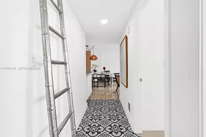 1605 Bay Rd #201, Miami Beach, FL 33139 - Photo 25