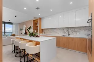 700 NE 24Rd St, Miami, FL 33137 - Photo 5