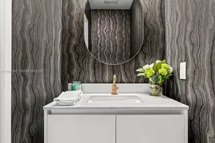 700 NE 24Rd St, Miami, FL 33137 - Photo 25