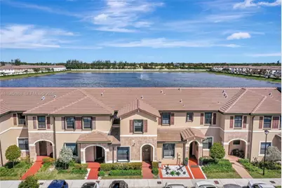 11295 W 34th Way, Hialeah Gardens, FL 33018 - Photo 47