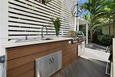 1133 NE 88th St, Miami, FL 33138 - Photo 49