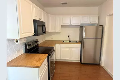 294 NE 57th St, Miami, FL 33137 - Photo 23