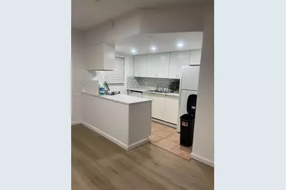 1100 NE 9th Ave #203, Fort Lauderdale, FL 33304 - Photo 3