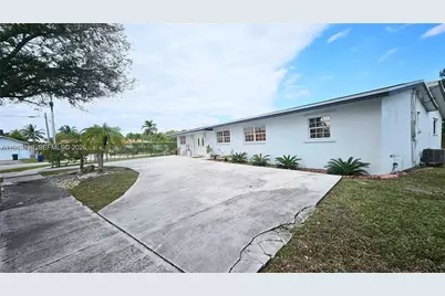 10351 SW 49th St #10351, Miami, FL 33165 - Photo 5