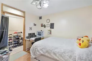 10304 Fairway Rd, Pembroke Pines, FL 33026 - Photo 23