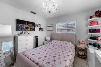 2023 SW 99th Ave, Miami, FL 33165 - Photo 15