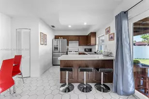 2023 SW 99th Ave, Miami, FL 33165 - Photo 7