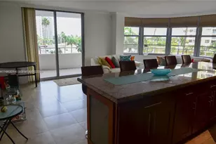 5555 Collins Ave, Miami Beach, FL 33140 - Photo 11