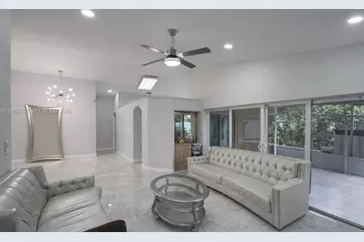 5544 NW 54th Cir, Coconut Creek, FL 33073 - Photo 7