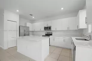 23339 SW 133rd Ave, Homestead, FL 33032 - Photo 5