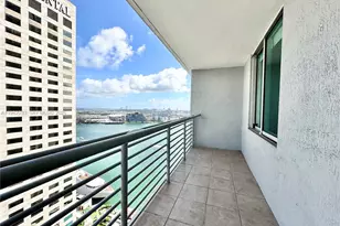 335 S Biscayne Blvd, Miami, FL 33131 - Photo 13