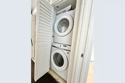 335 S Biscayne Blvd #2702, Miami, FL 33131 - Photo 13