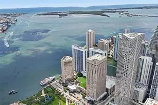 335 S Biscayne Blvd, Miami, FL 33131 - Photo 27